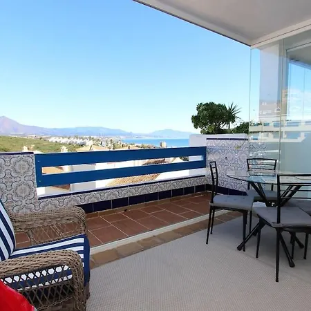 Duquesa Suites 531 Apartment